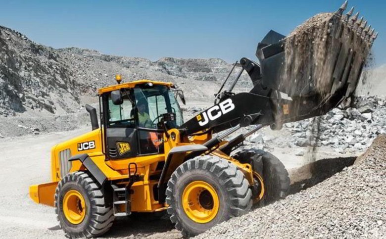 Фронтальный погрузчик jcb