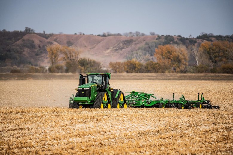 Трактор john deere 9rt