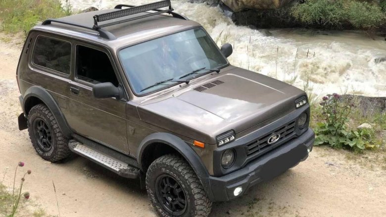 Нива 2121 бронто