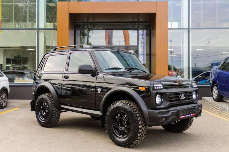 Lada 4x4 bronto рысь