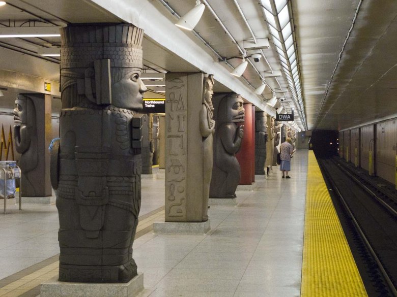 Метро торонто станция музей