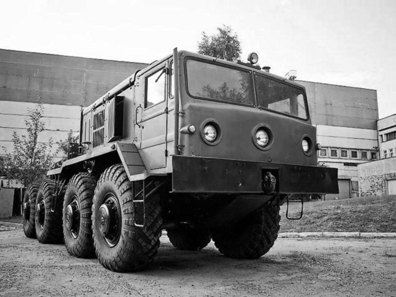 Седельный тягач маз-537