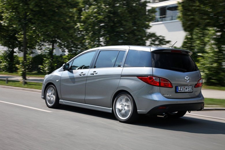 Mazda 5 минивэн