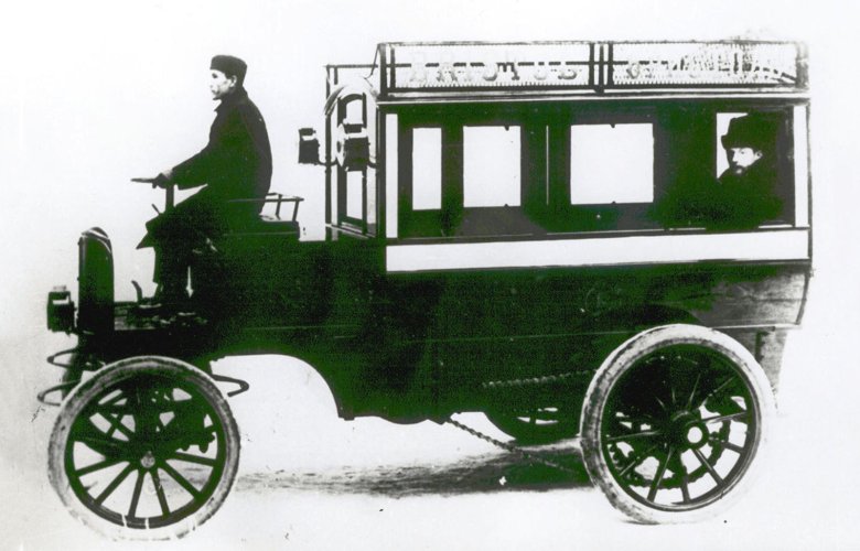 Электрический омнибус завода дукс 1902 г