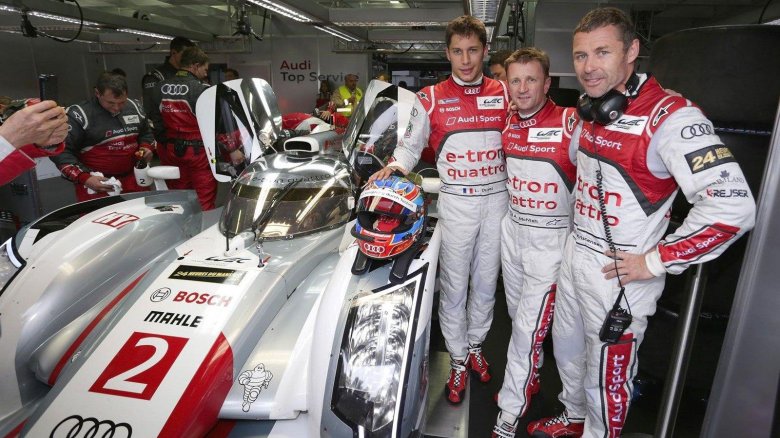 Audi r 18 e tron quattro