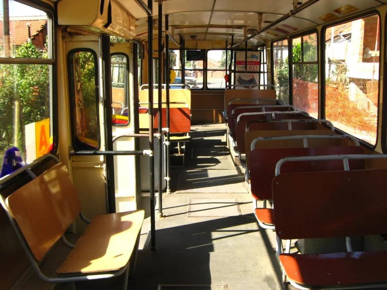 Автобус лиаз 677 салон