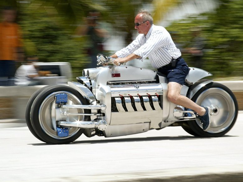 Мотоцикл dodge tomahawk