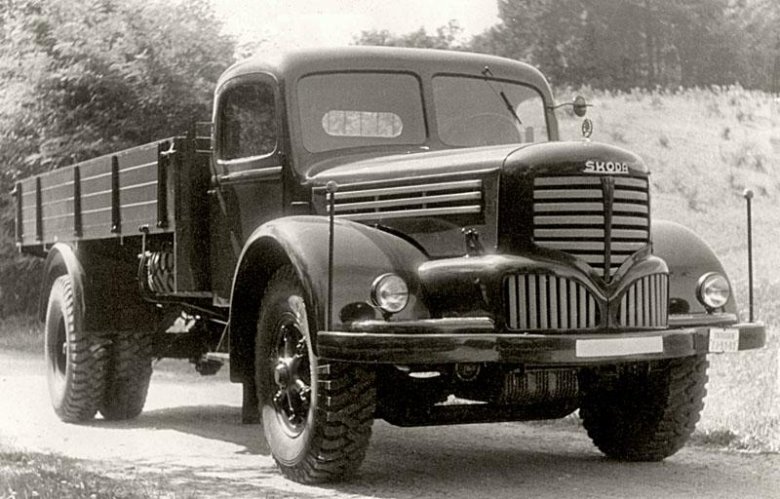 Skoda 706 тягач