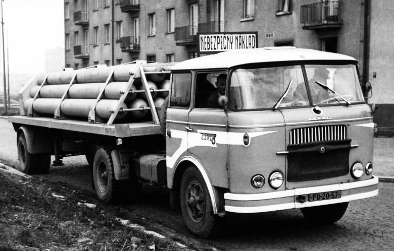 Шкода 706 тягач