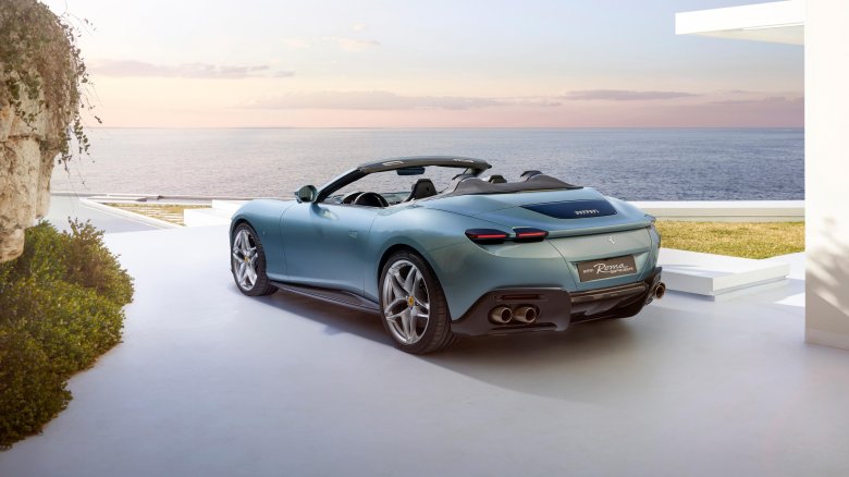 Ferrari roma spider