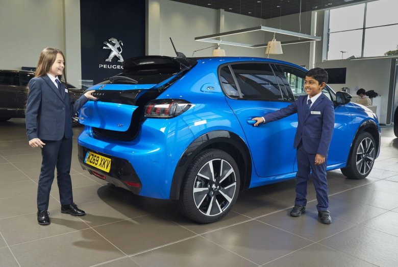 Peugeot электромобиль