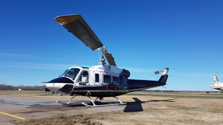 Bell 412 вертолет