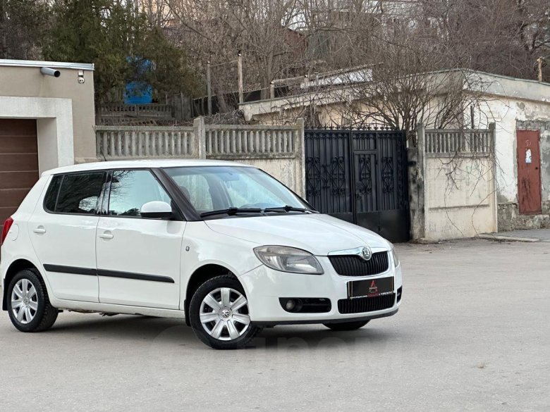 Шкода фабия 2008