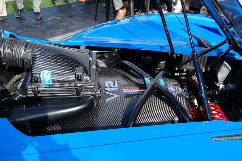 Машина двигатель