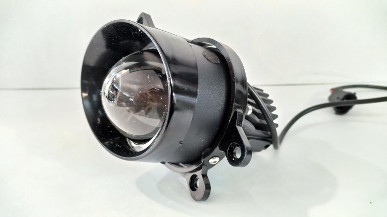 Лазерная противотуманная фара лк200 2008