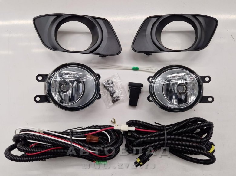 Фара противотуманная toyota