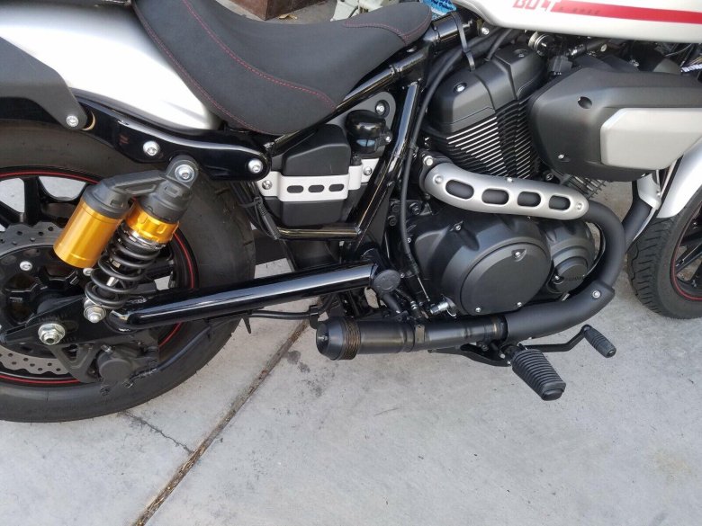 Yamaha bolt exhaust
