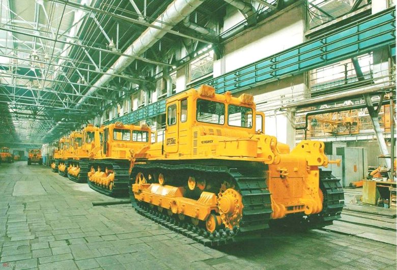 Тракторный завод чтз