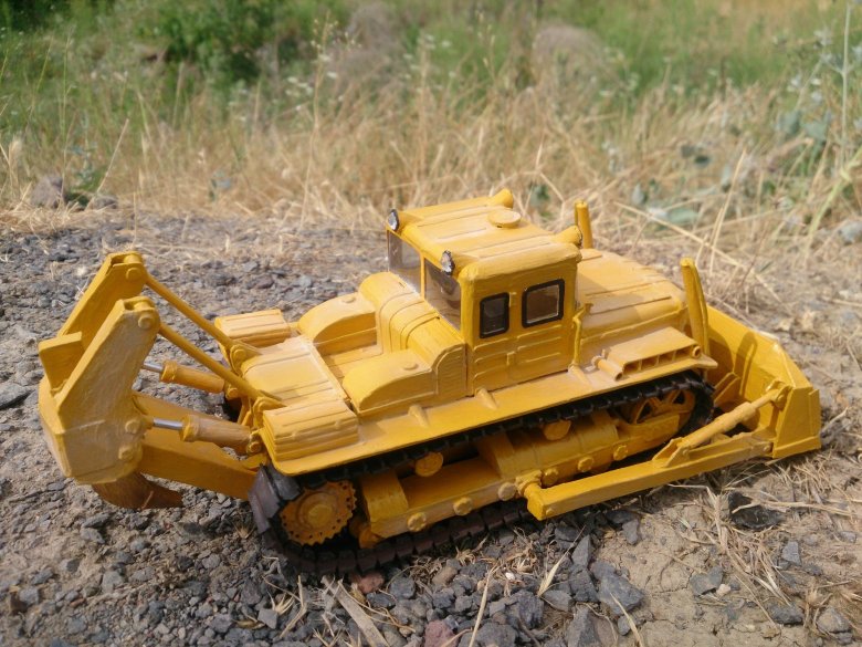 Дэт 250 бульдозер