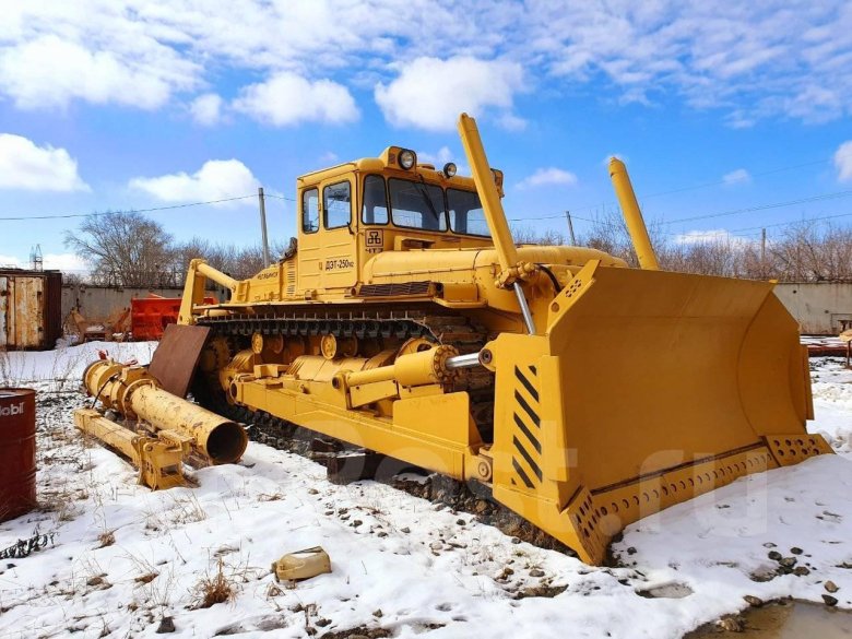 Бульдозер чзпт т-330