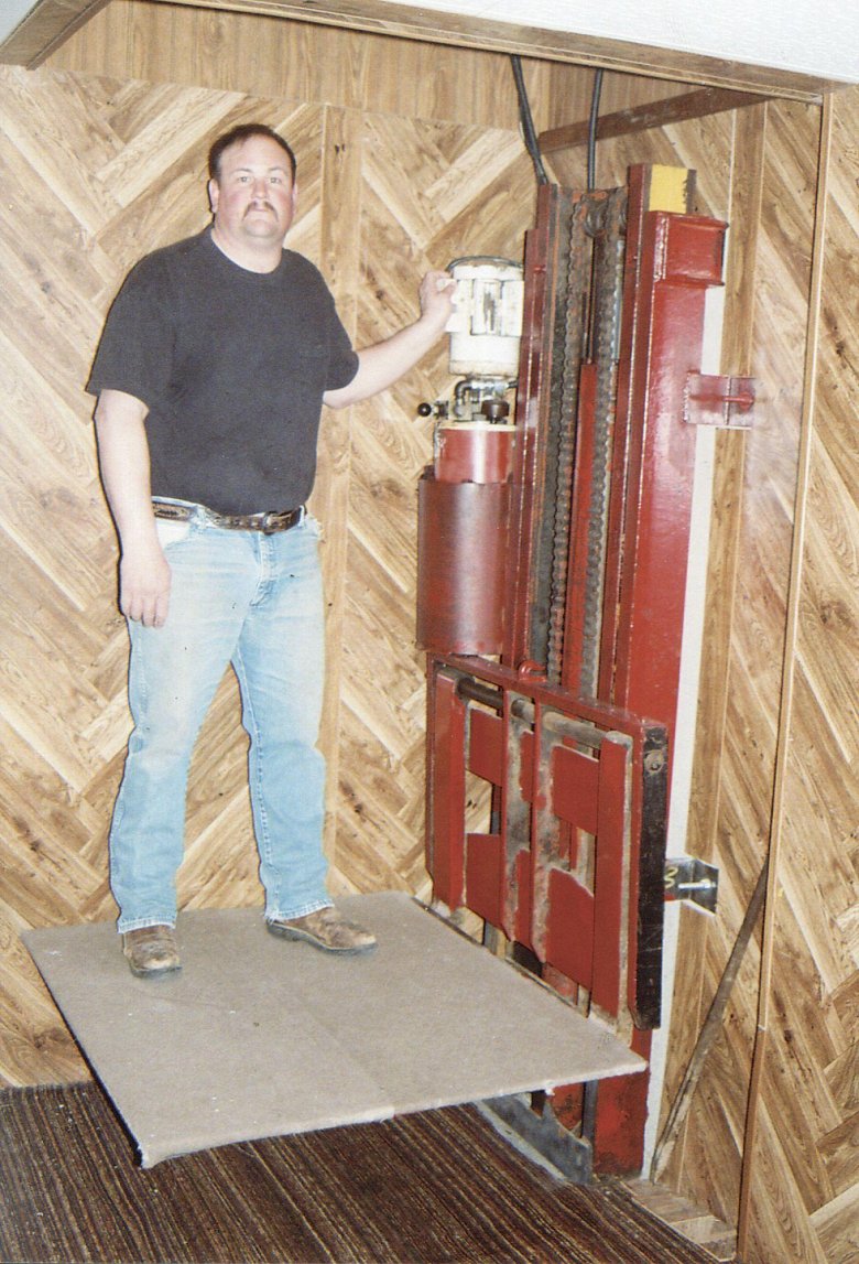 Электрический штабелер