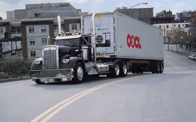 Грузовик кенворт w 900