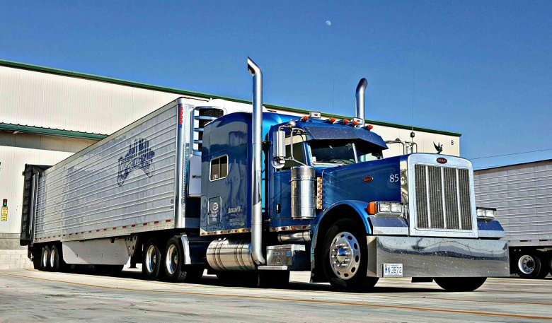 Тягач петербилт 379