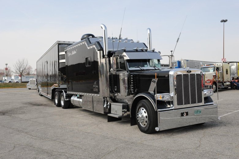 Американские тягачи петербилт 389