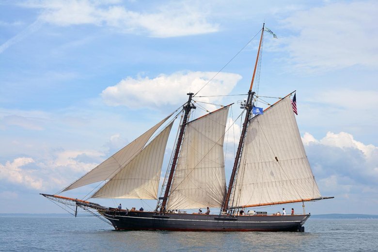 Sail schooner