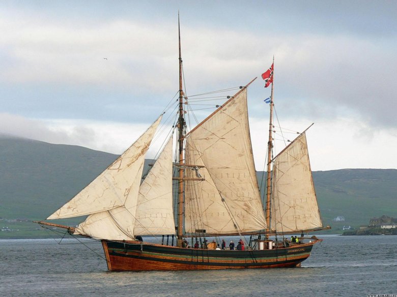 Трехмачтовая марсельная шхуна