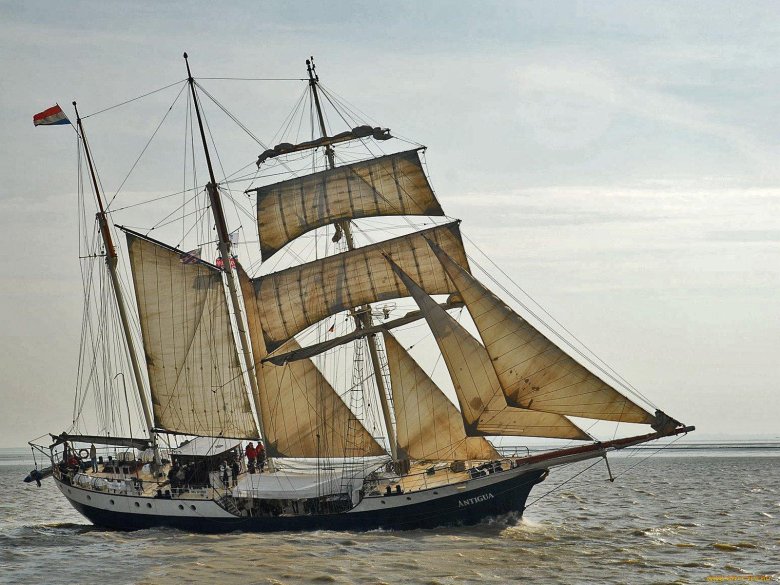 Бриг корабль парусный