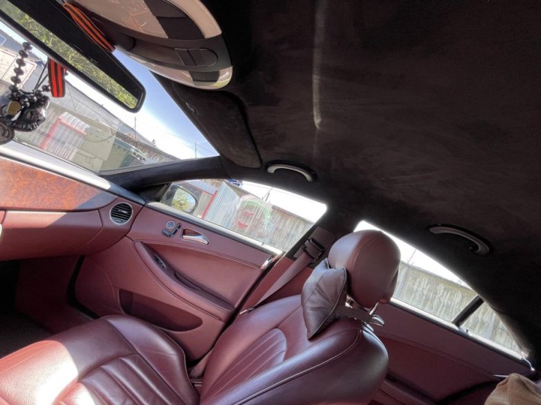 Mercedes benz cls w 219