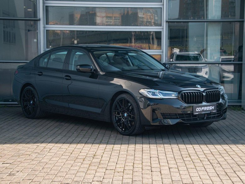 Бмв 5 серии 2020