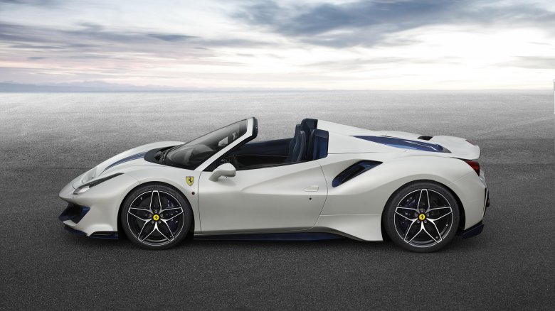 Феррари 488 писта