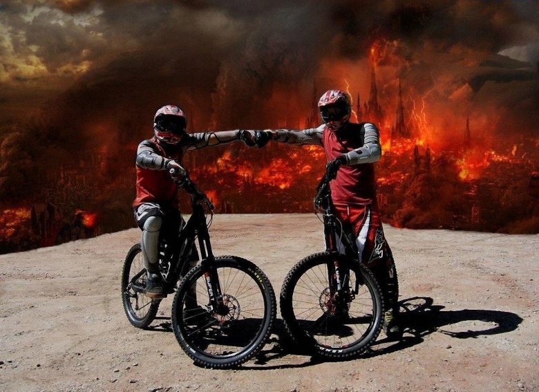 Экстремальный горный велосипед