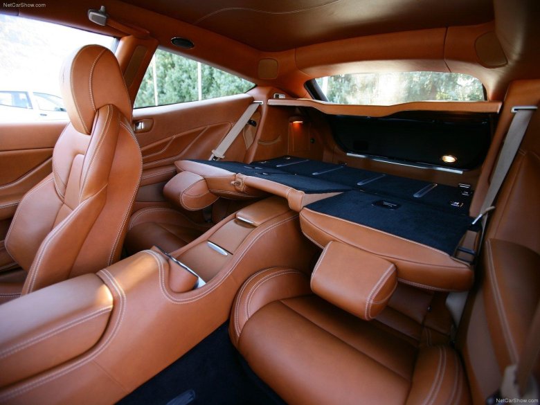 Ferrari ff interior