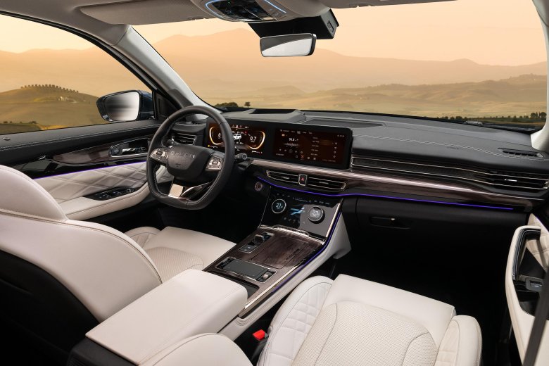 Exeed vx 2022 интерьер