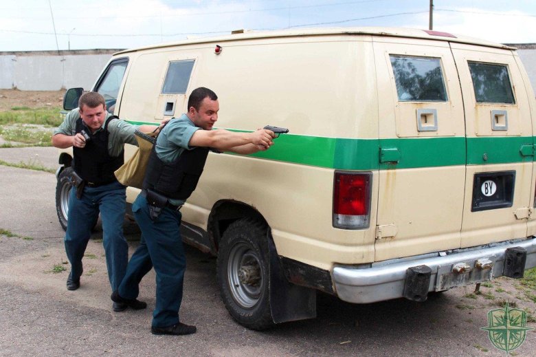 Инкассатор росинкас