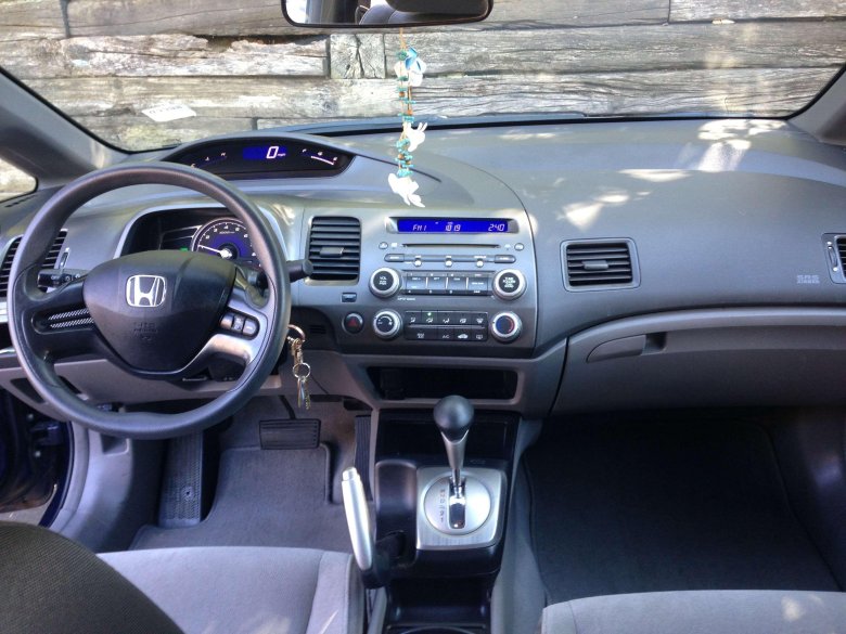 Civic 2007 салон
