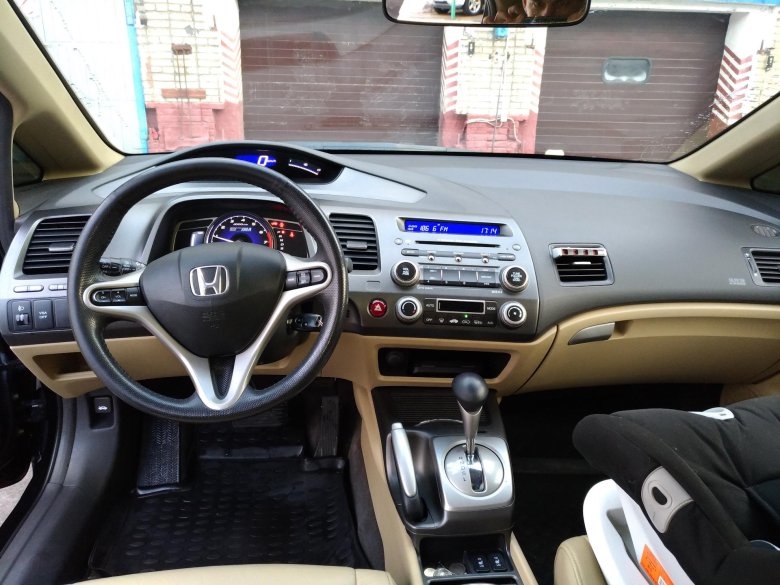 Honda civic 2008 седан салон