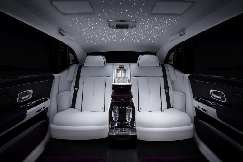 Роллс ройс фантом салон
