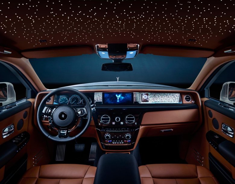Rolls royce phantom interior 2020