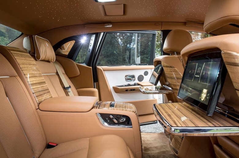 Роллс ройс фантом 8 салон
