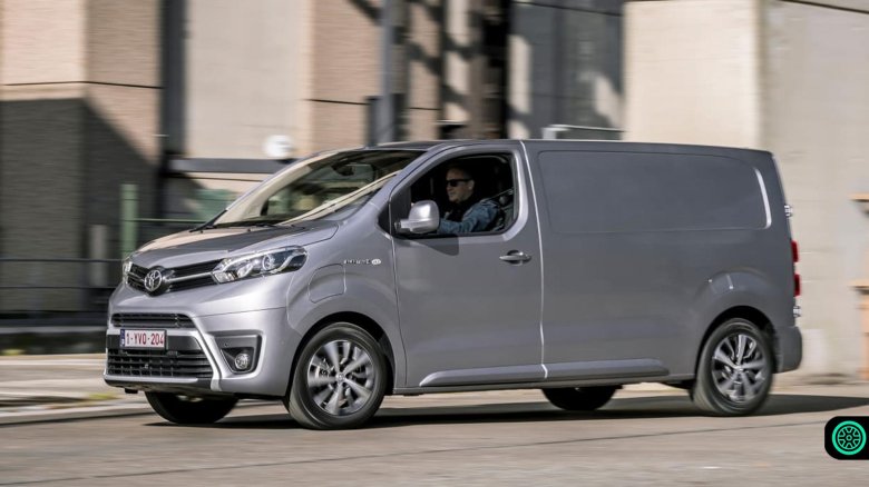 Toyota proace 2021