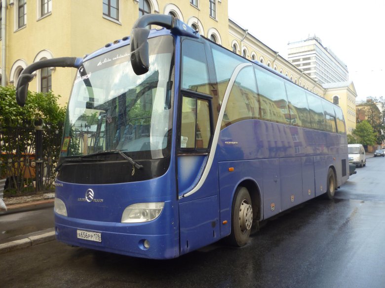 Автобус golden dragon xml6129