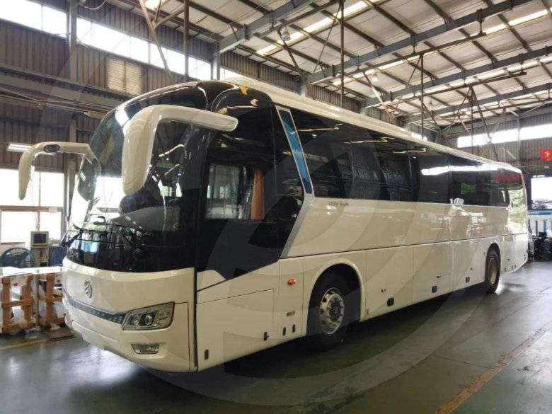 Автобус golden dragon xml6126jr