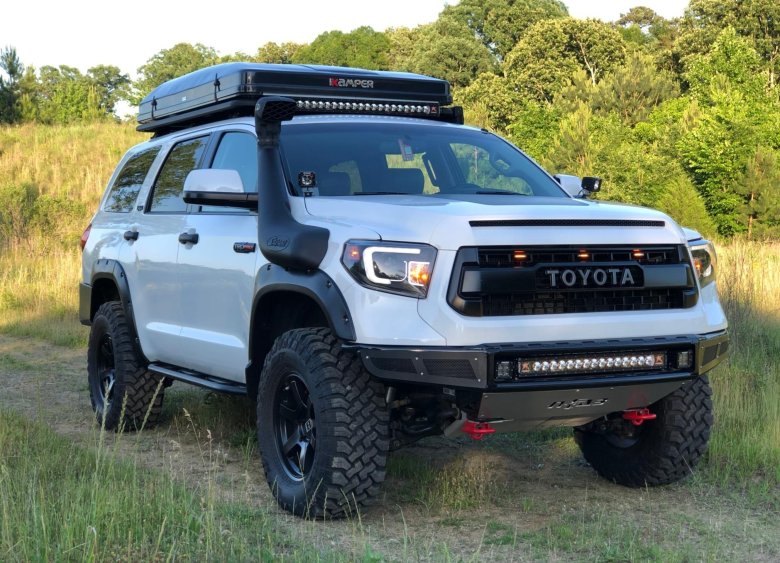 Toyota sequoia off road