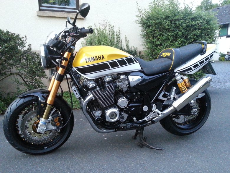 Yamaha xjr 1200