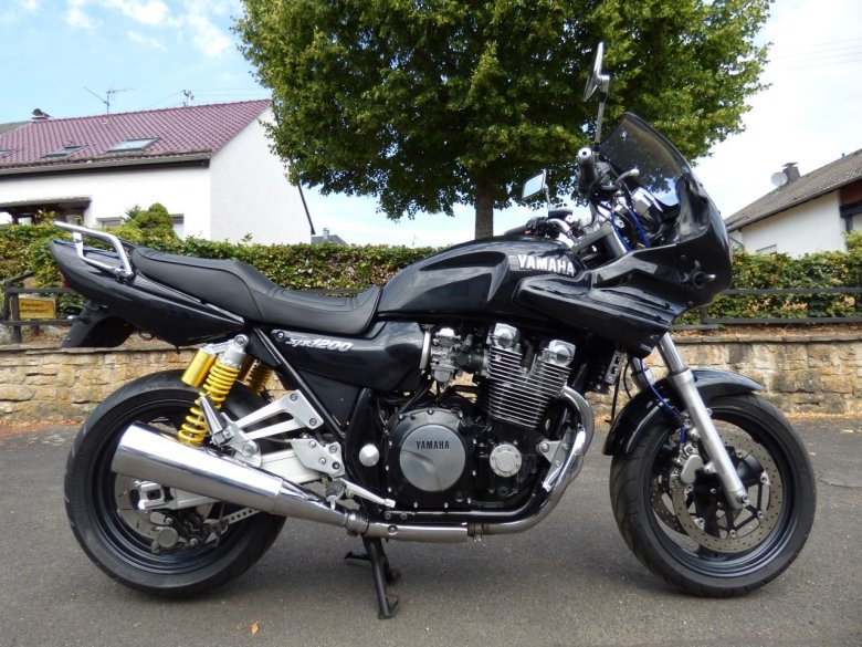 Ямаха xjr 1300