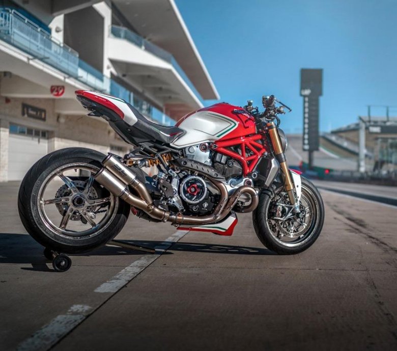 Ducati monster 1200 custom